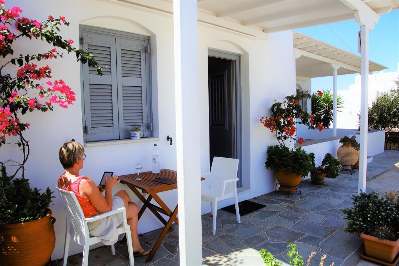 George'S Place Sifnos - Apartments Apollonía Exterior foto